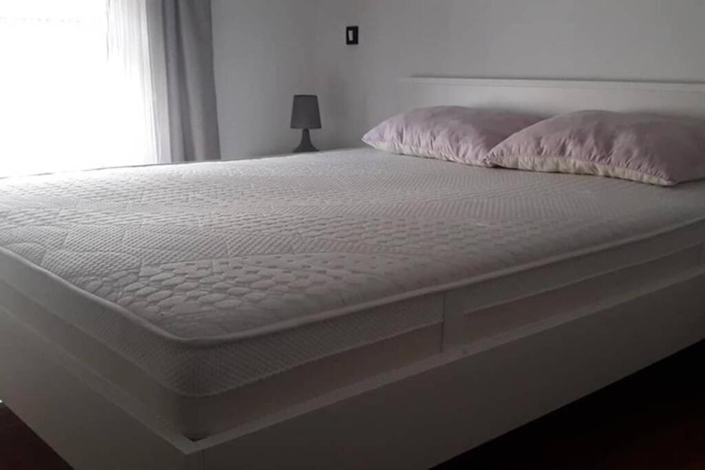 Apartman Franko - Uz Parking Pula Exteriör bild